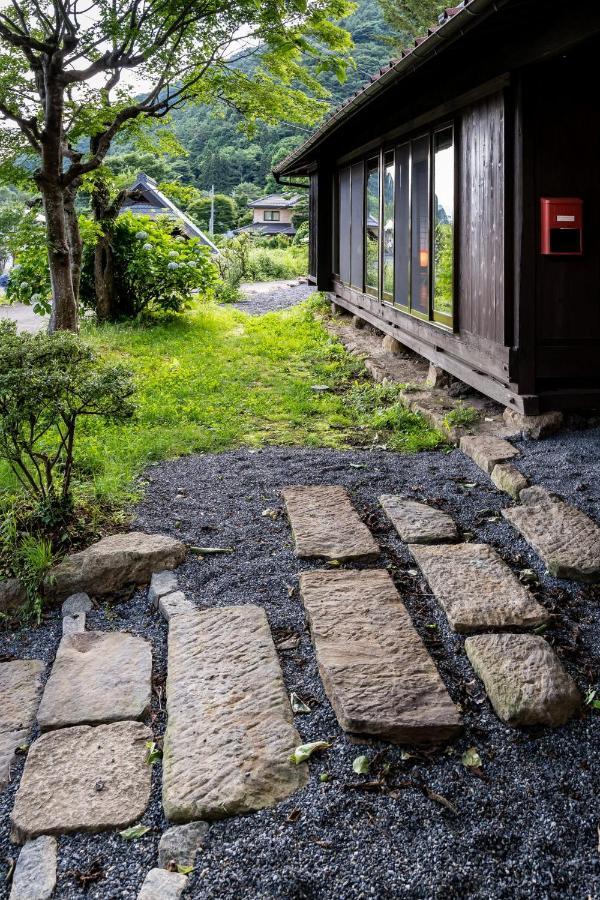 Livegrace House Lake Saiko 西湖古民家 Γιαμανάσι Εξωτερικό φωτογραφία